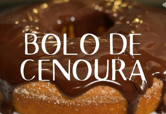 bolo de cenoura pronto