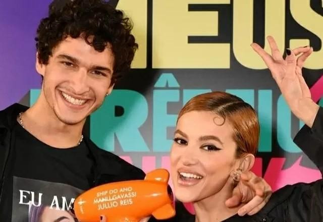 Manu Gavassi e o namorado Jullio Reis