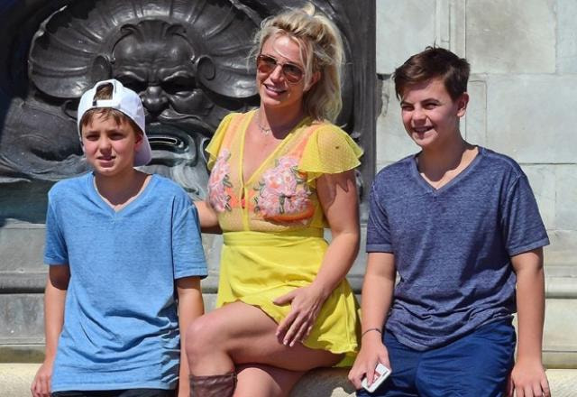 Britney e os filhos