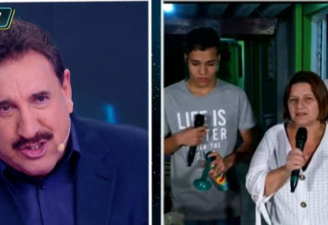 O apresentador Ratinho e a participante Dona Mara