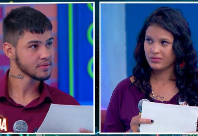 Participantes Álvaro e Daniela no palco do Programa do Ratinho