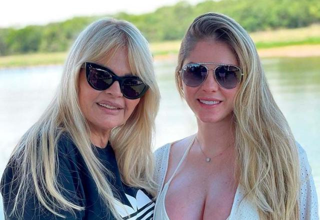 Bárbara Evans e a mãe Monique