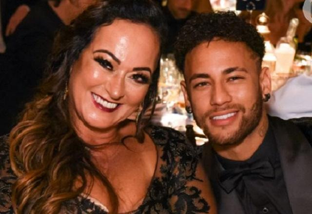 Nadine Gonçalves e Neymar