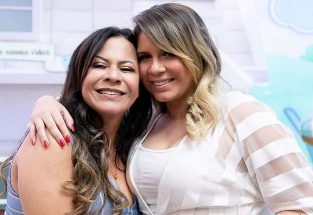 Marília Mendonça e Ruth Moreira