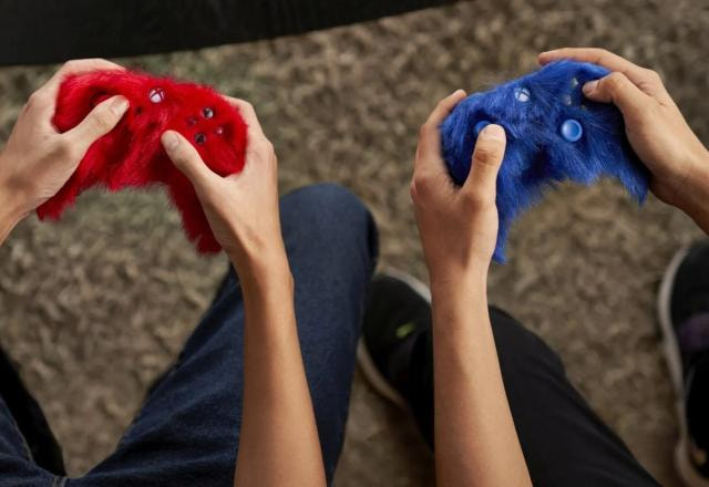 Imagem promocional dos controles temáticos de Sonic para o Xbox
