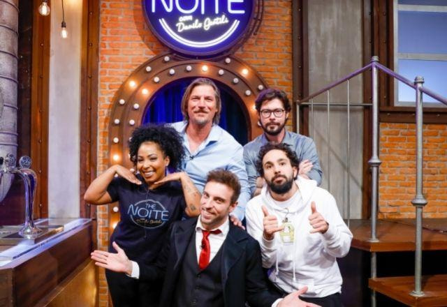 Ator que faz o Marselha com o elenco do The Noite