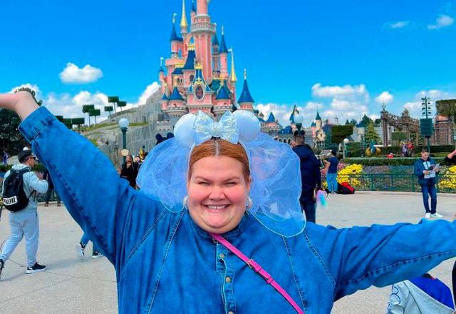Thais Carla na Disney
