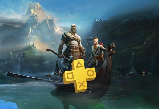 Imagem promocional de God of War com o logo da PlayStation Plus