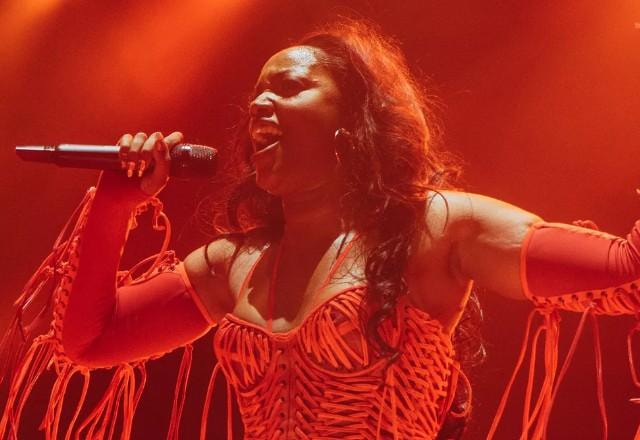 A cantora Iza durante apresentação no Rock in Rio.