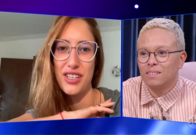 Maria Gadú e a esposa Ana Paula no Programa Raul Gil.