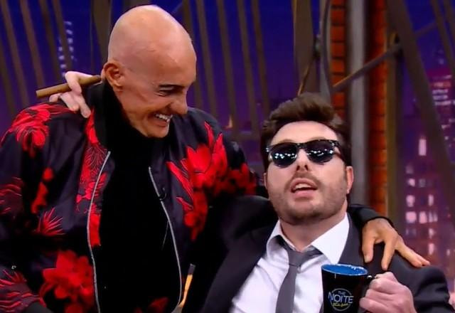 Amin Khader e Danilo Gentili durante o The Noite.