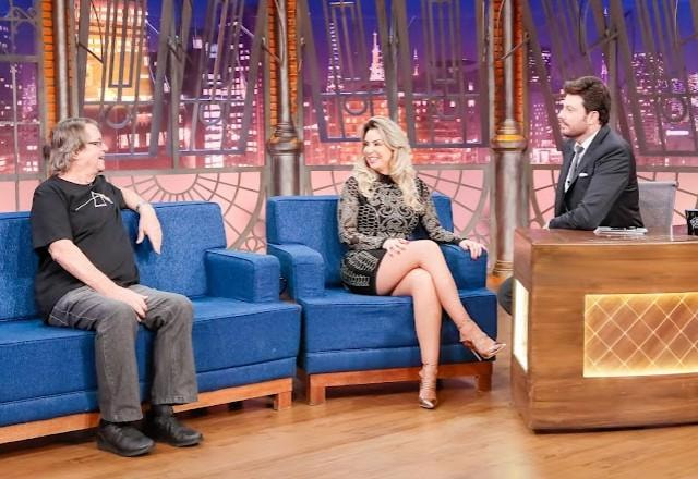 Mister Sam, Lady Lu e Danilo Gentili durante o The Noite.