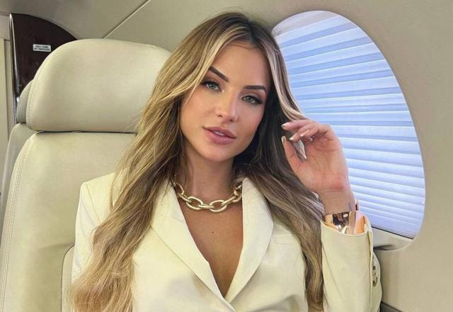 A cantora Gabi Martins