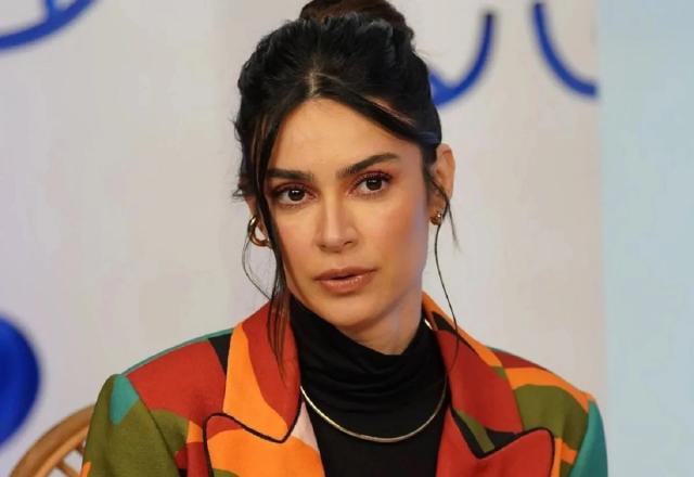 A atriz Thaila Ayala