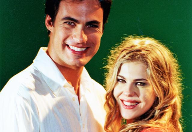 bárbara paz abraçada com carlos casagrande