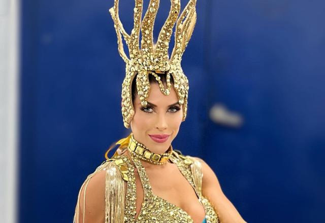 A cantora Ana Paula Minerato