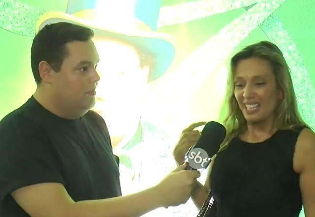 Luisa Mell conversa com Fofoquito