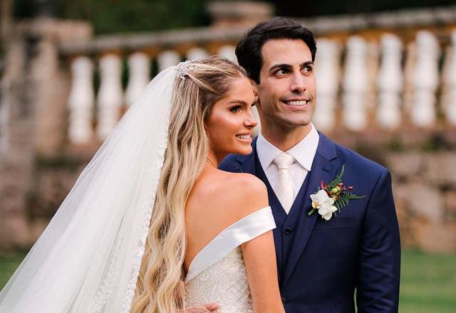 Bárbara Evans e Gustavo Theodoro durante a festa de casamento