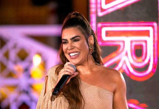 A cantora Naiara Azevedo