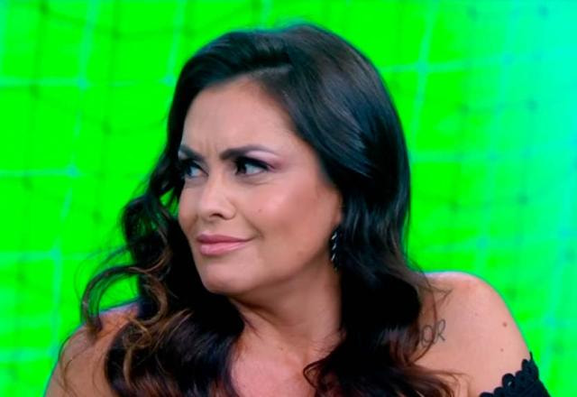 A atriz Renata Brás no Gol Show