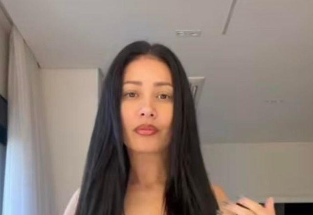 Simaria mostra cabelo natural e sem mega hair nos Stories do Instagram