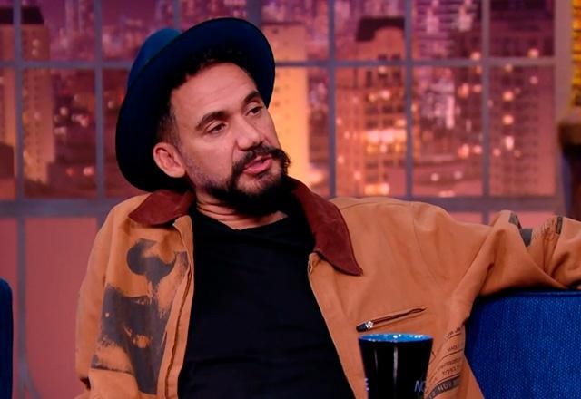 Eduardo Kobra no The noite.