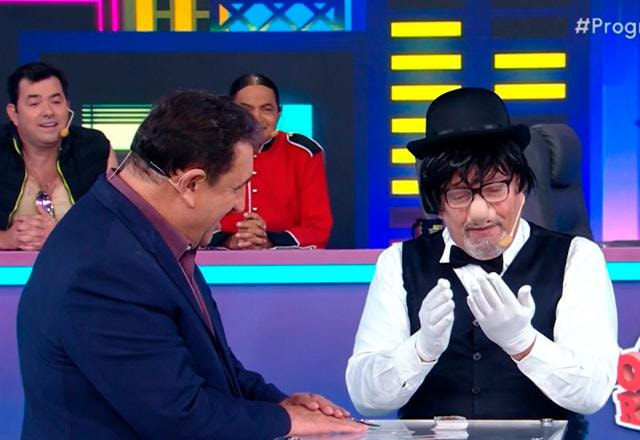 Ratinho e Santos durante o Programa do Ratinho.