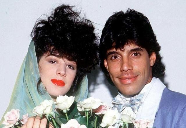 Claudia Raia e Alexandre Frota no casamento dos dois, nos anos 80