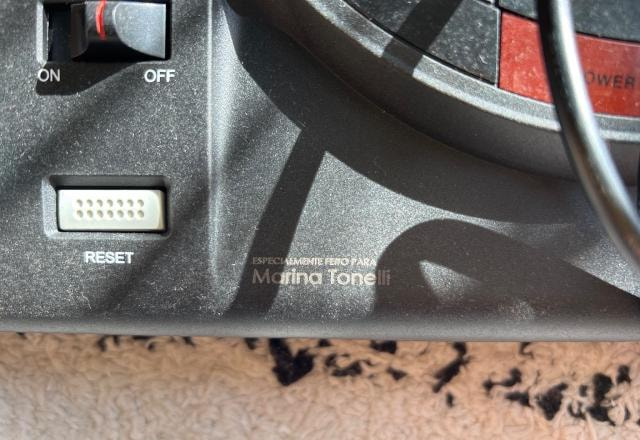 Foto do Mega Drive Personalizado com a escrita Especialmente feito para Marina Tonelli