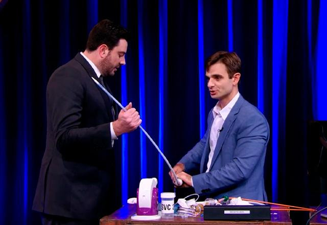 Cardiologista Dr. Mohamad Said Ghandour no palco do The Noite.