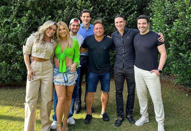 Virginia Fonseca recebe vencedor do leilão do Instituto Neymar Jr.