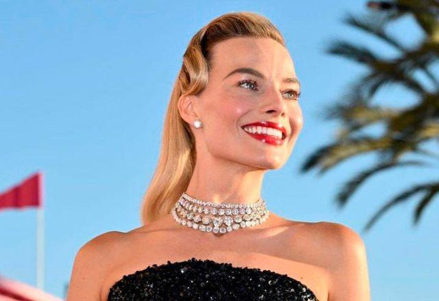 Margot Robbie como Barbie