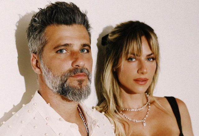 Giovanna Ewbank e Bruno Gagliasso posam juntos