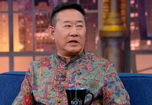 Peter Liu no The Noite.