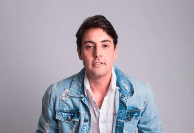 O apresentador Bruno de Luca