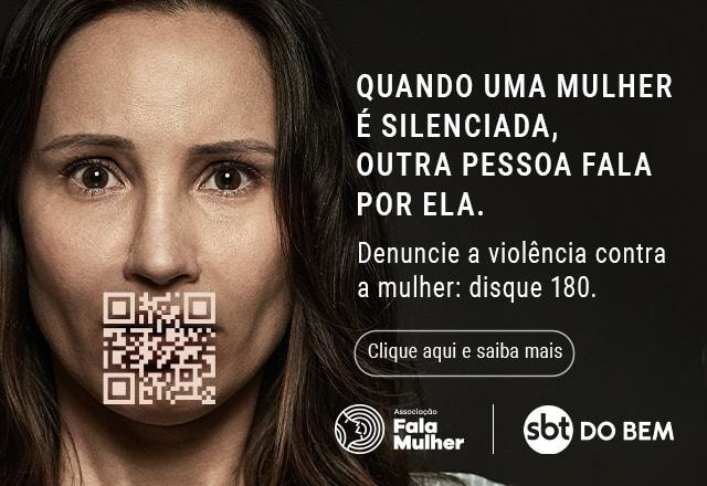 A imagem apresenta a identidade visual do projeto Voz do Silêncio, realizado pelo SBT do Bem em parceria com a Associação Fala Mulher. Possui a representação de mulher vítima de violência com um  QR Code aplicado sobre seus lábios para acesso a um conteúdo e texto 'Quando uma mulher sofre em silêncio, outra pessoa fala por ela'. Em toda a campanha, a ideia central é mostrar que a denúncia é a melhor forma de devolver a narrativa dos fatos para as vítimas e acabar com o ciclo da violência.