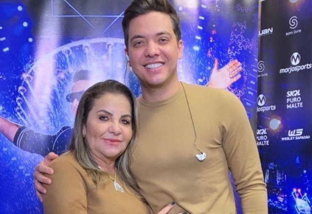 Wesley Safadão e mãe