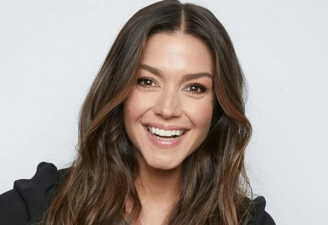 A atriz Thais Fersoza