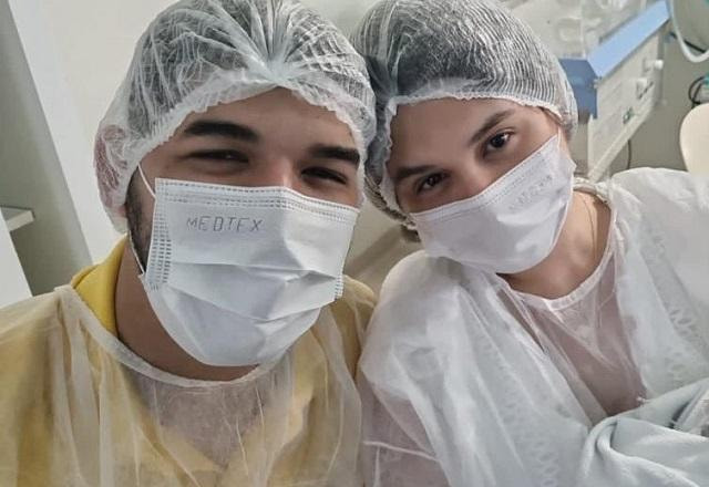 Zé Vaqueiro e Ingra Soares em hospital