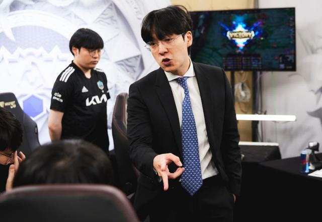 kkOma DK Worlds 2021 SF