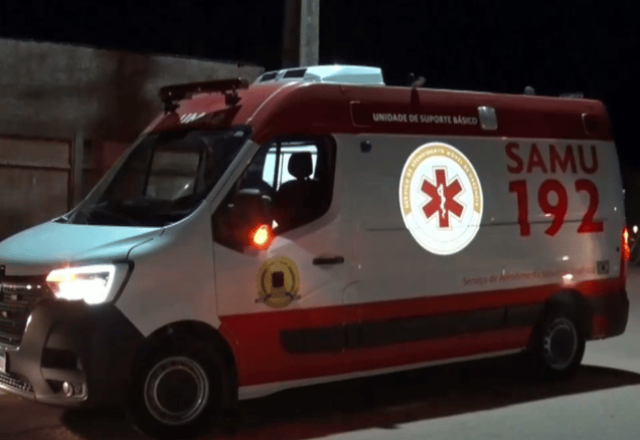 BRIGA EM BAR ? HOMEM É AGREDIDO A PAULADA NA CABEÇA
