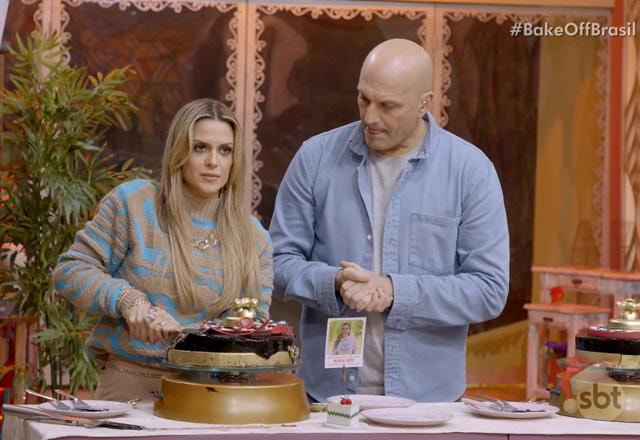 Beca Milano e Giuseppe Gerundino durante o Bake Off Brasil.