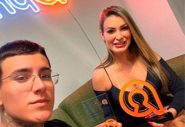 Andressa Urach e o filho