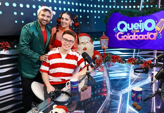 Matheus Ueta, Ana Zimerman e Nicholas Torres no Queijo com Goiabada
