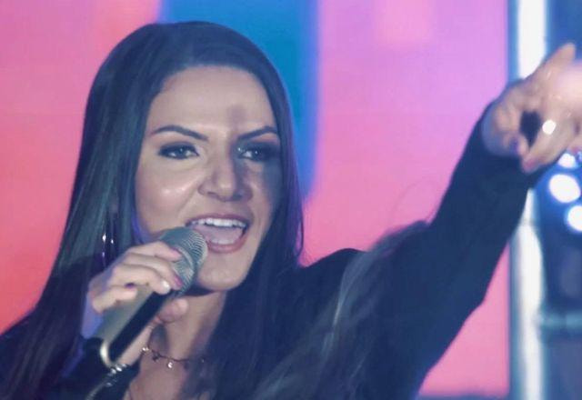 A cantora de forró Marcinha Sousa