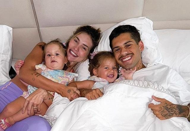 Virginia Fonseca e Zé Felipe com as duas filhas