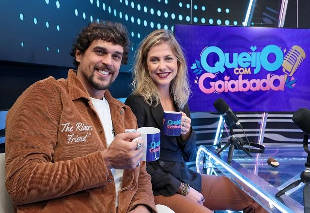 Felipe Roque, Chris Ubach, Ana Zimerman e Nicholas Torres no Queijo com Goiabada
