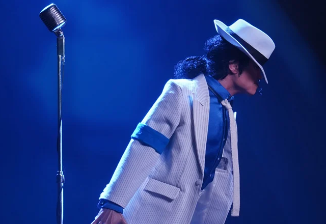 Michael Jackson no clipe Smooth Criminal