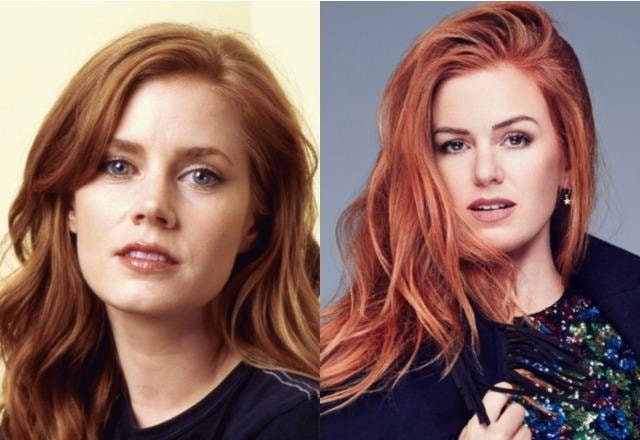 Amy Adams à esquerda; Isla Fisher à direita