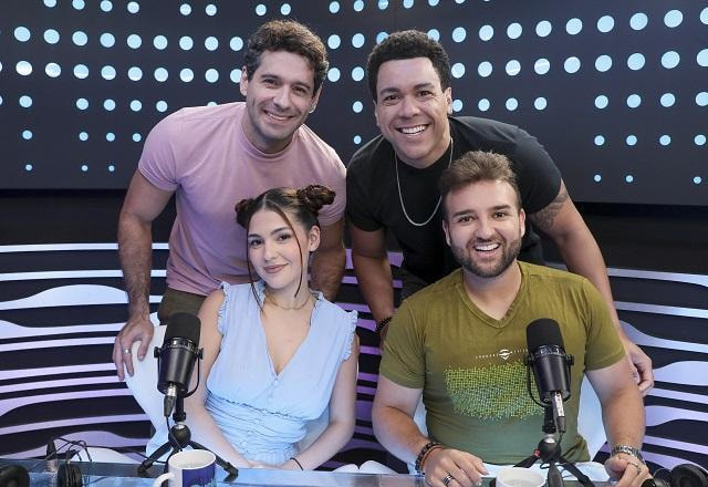 João Baldasserini, Lincoln Tornado,  Ana Zimerman e Nicholas Torres no Queijo com Goiabada